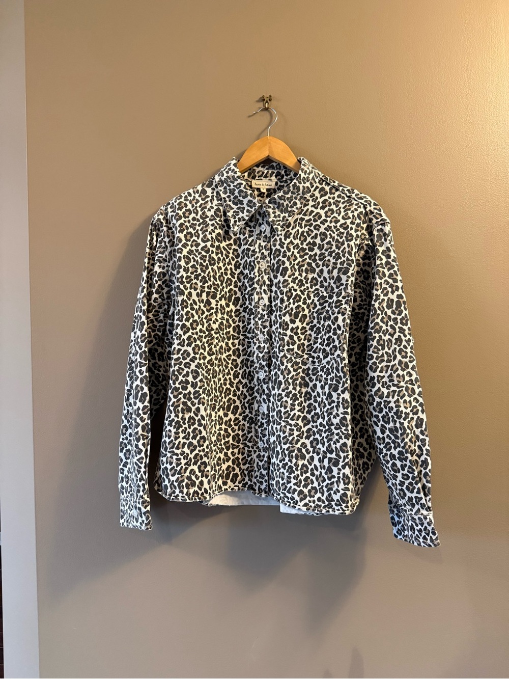 Aaron & Amber Leopard Print Button-Up Shirt — Size L